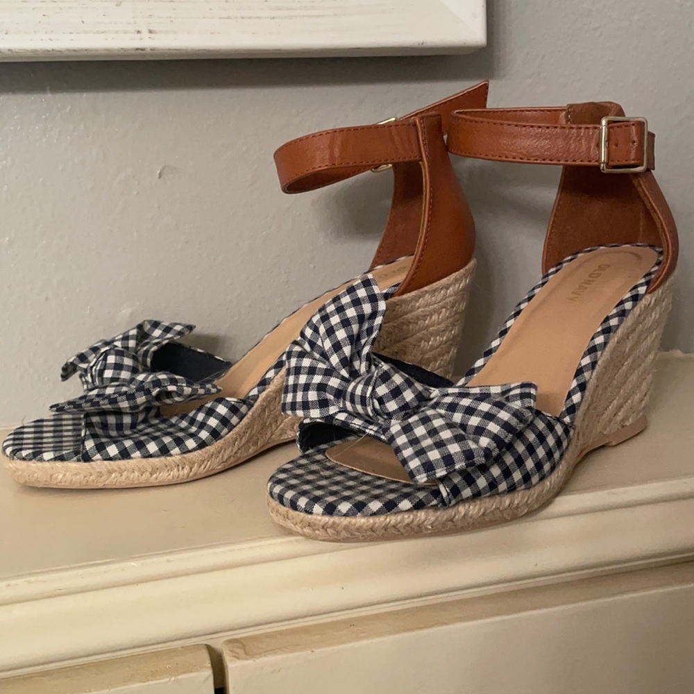 Espadrille wedges